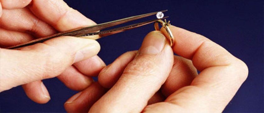 Taller de joyería y relojería en Illescas